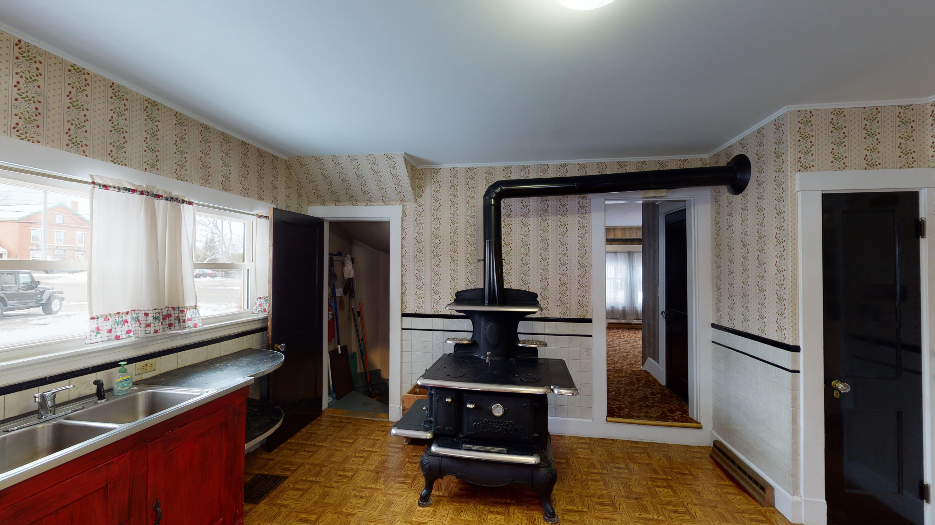 205 E Main Street Dover-foxcroft ME 04426