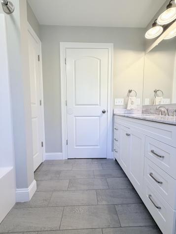 19 Treasure Lane Windham ME 04062