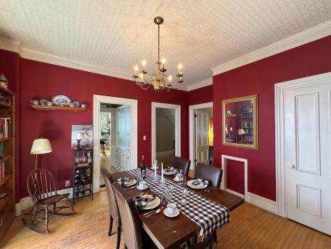 81 Parkview Avenue Bangor ME 04401