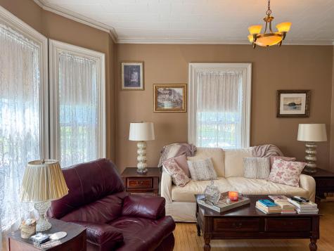 81 Parkview Avenue Bangor ME 04401