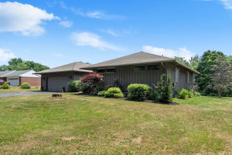 6 Kimberly Lane Falmouth ME 04105