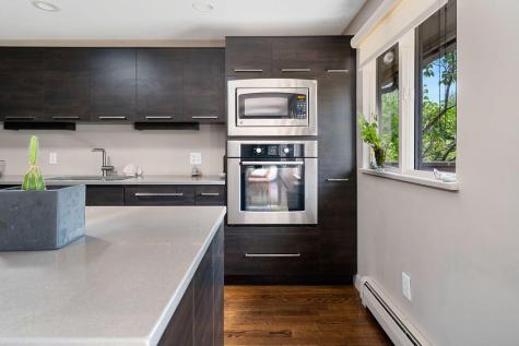 6 Kimberly Lane Falmouth ME 04105