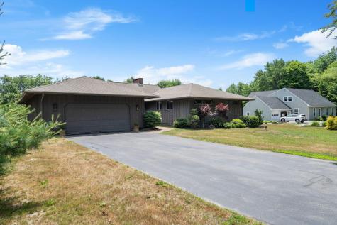 6 Kimberly Lane Falmouth ME 04105