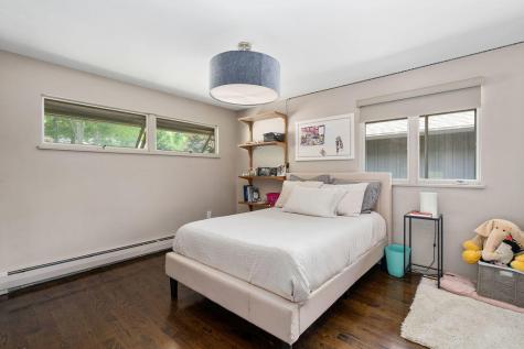 6 Kimberly Lane Falmouth ME 04105