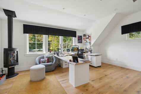 224 Spurwink Avenue Cape Elizabeth ME 04107