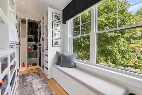 224 Spurwink Avenue Cape Elizabeth ME 04107