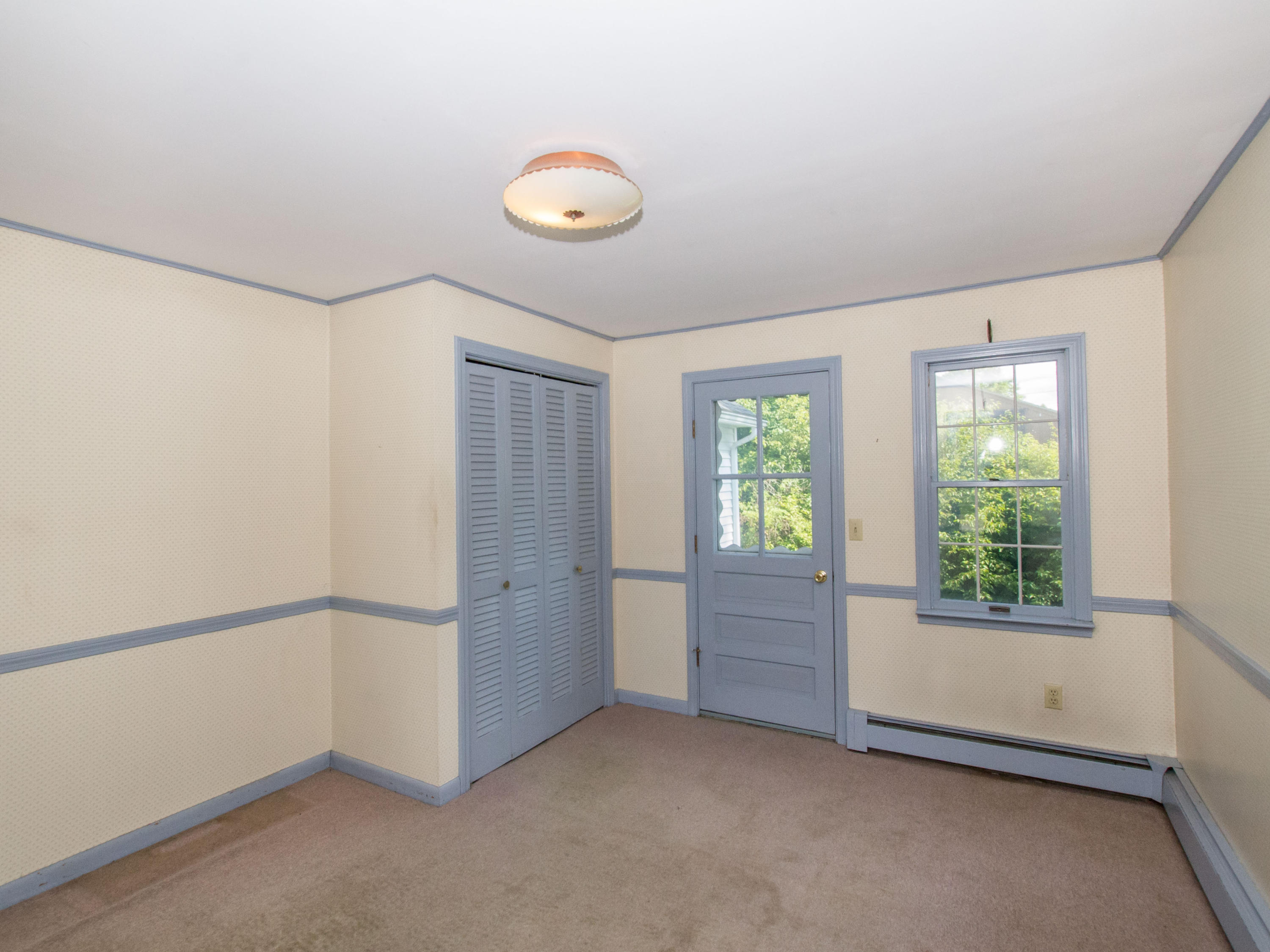 17 Hutchinson Drive Augusta ME 04330