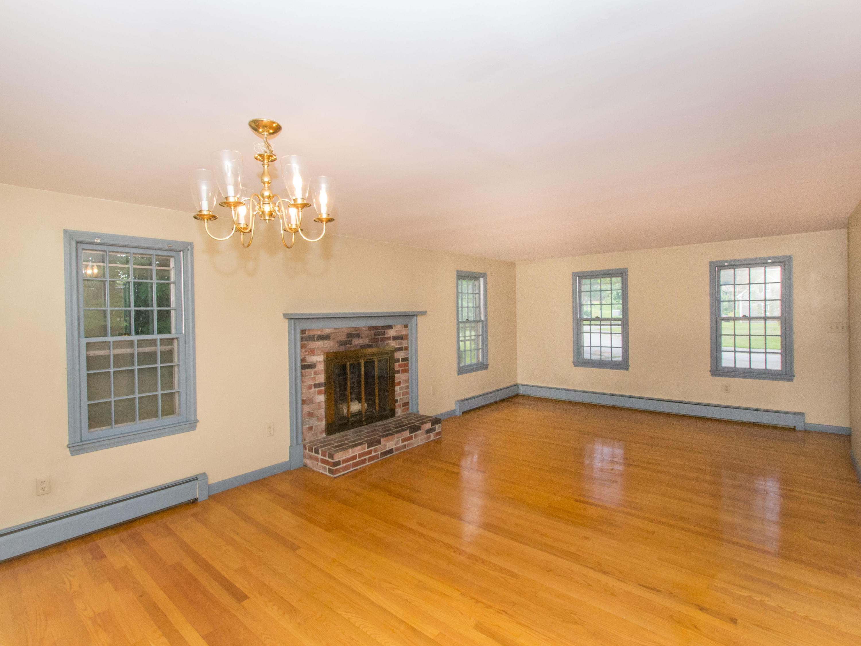 17 Hutchinson Drive Augusta ME 04330