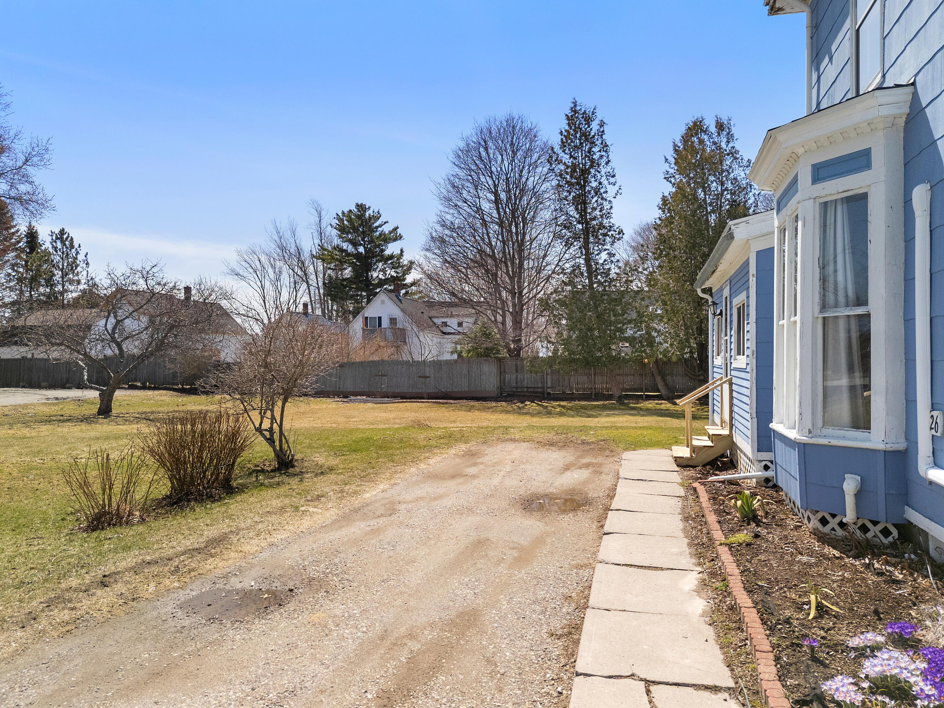 26 Gay Street Rockland ME 04841