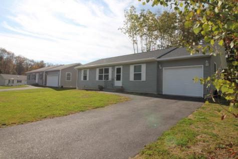 27 Fox Hollow Drive Auburn ME 04210