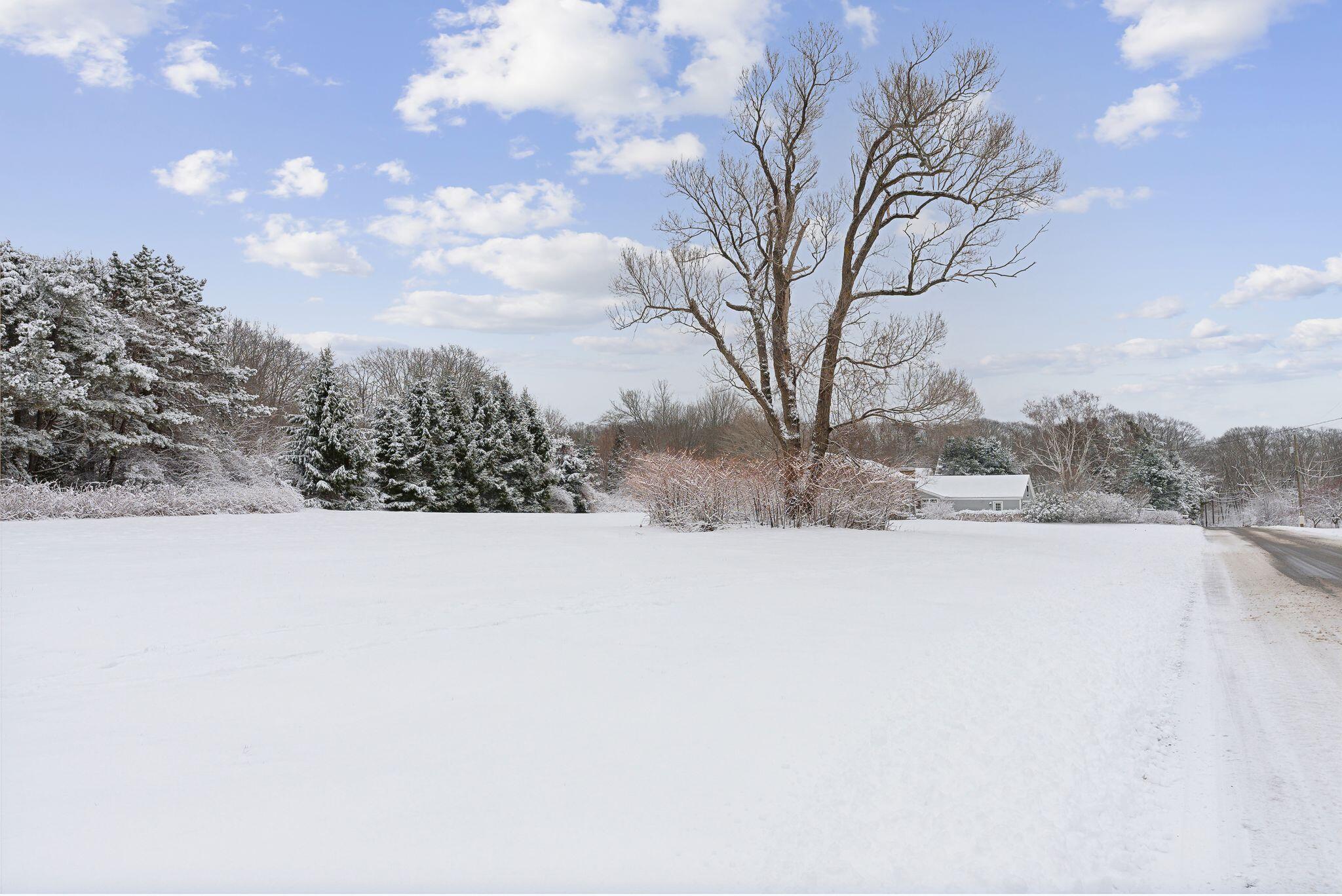 4 Broad Cove Road Cape Elizabeth ME 04107