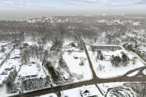 4 Broad Cove Road Cape Elizabeth ME 04107