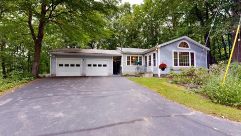 8 Gulf Island Avenue Lewiston ME 04240