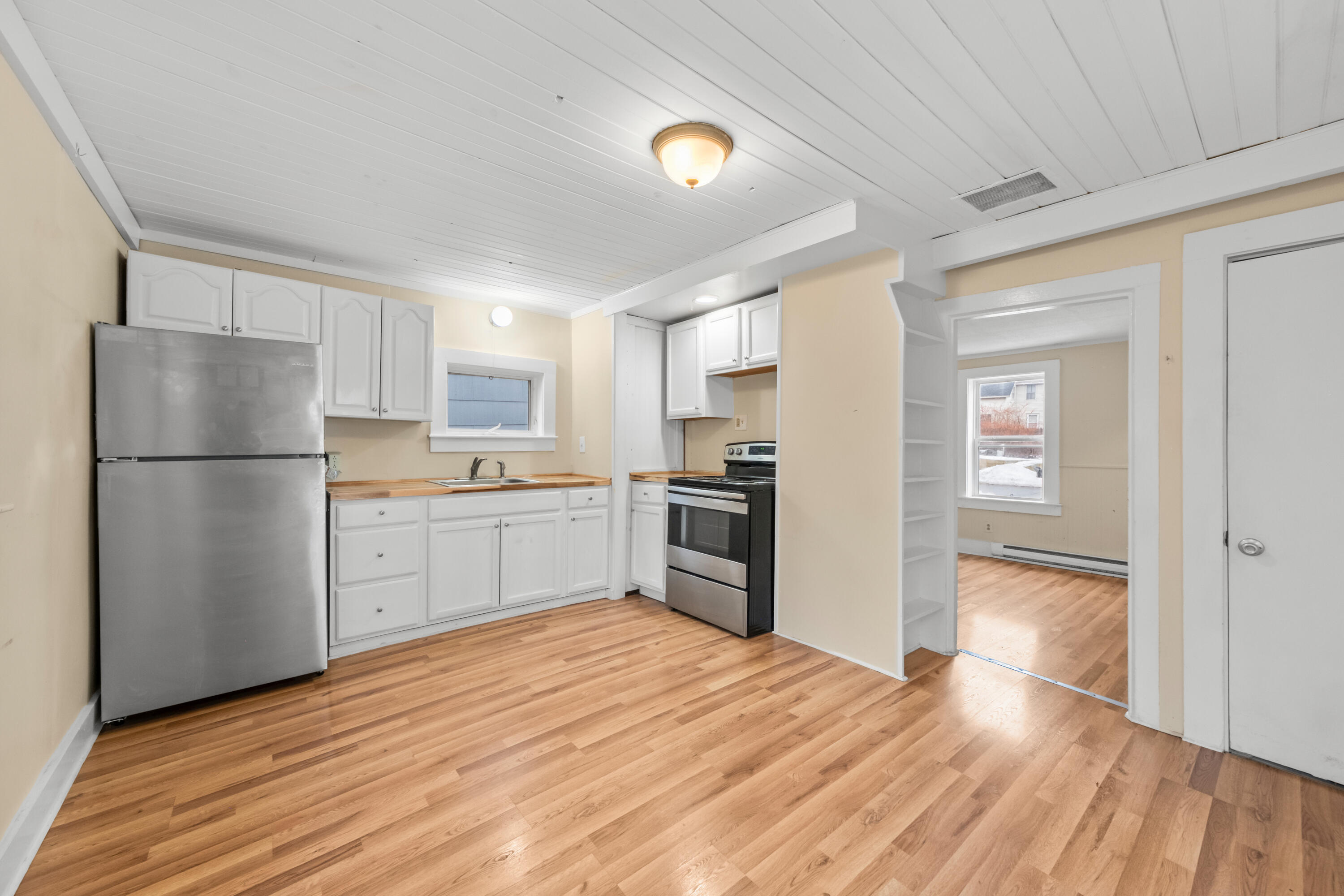 5 Bunker Street Rockland ME 04841