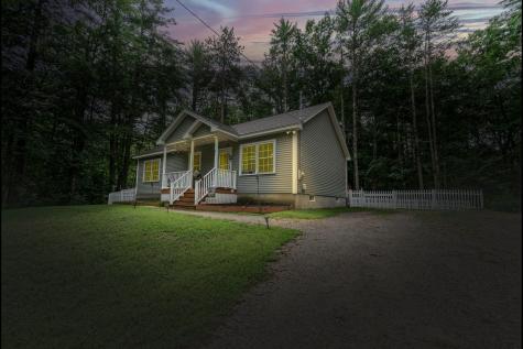 41 Harbor View Road Limerick ME 04048