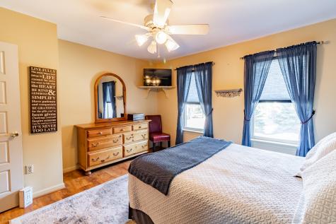 231 Cook Street Auburn ME 04210