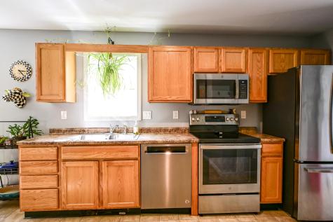 25 Ireland Drive Berwick ME 03901