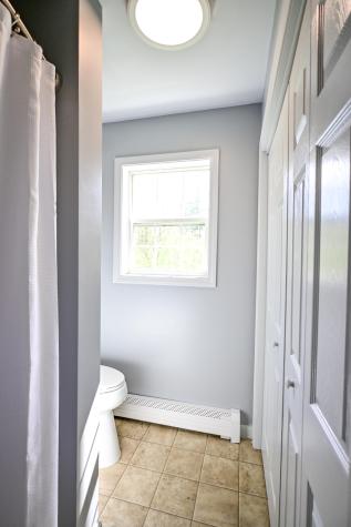 25 Ireland Drive Berwick ME 03901