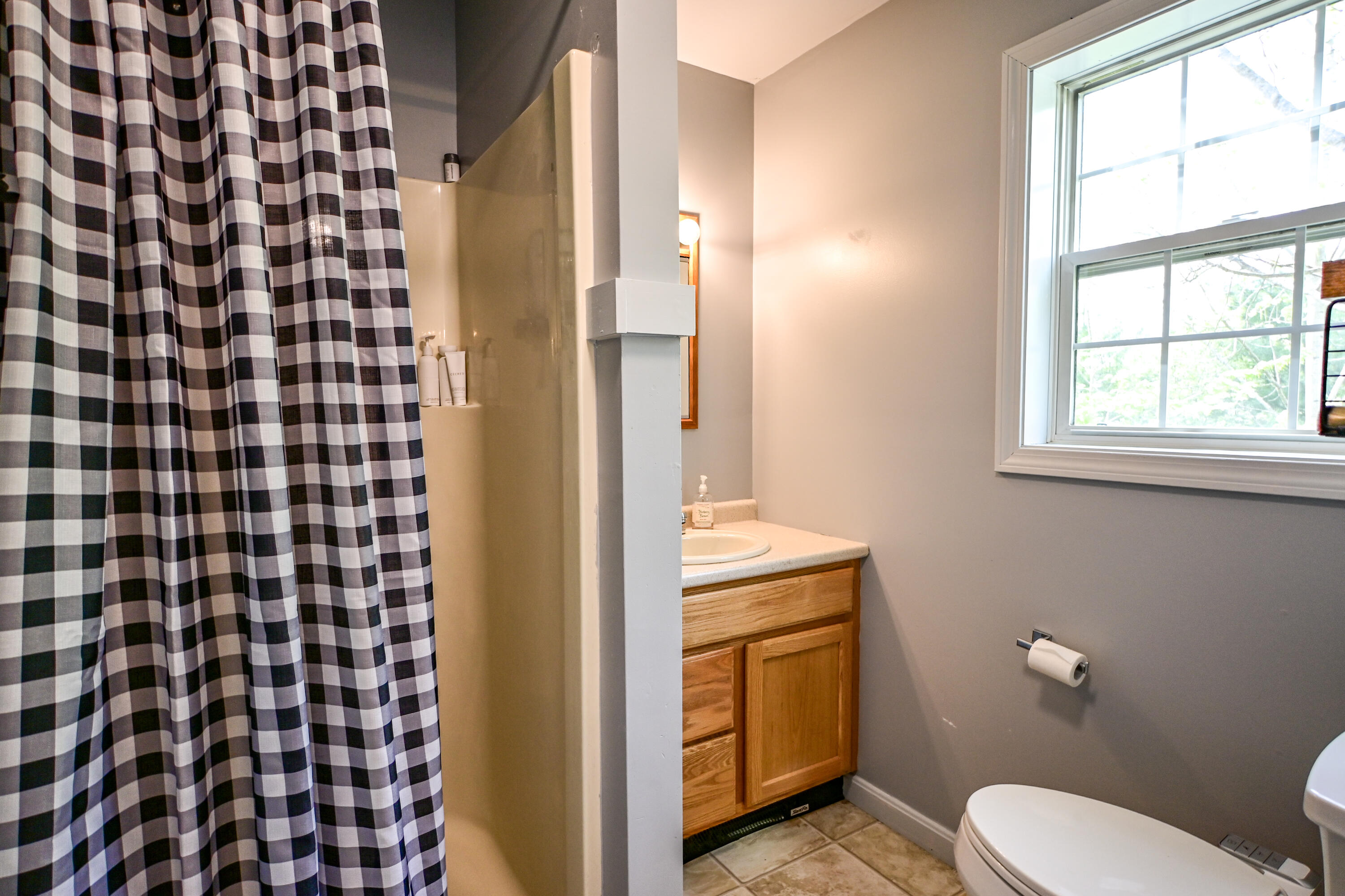 25 Ireland Drive Berwick ME 03901