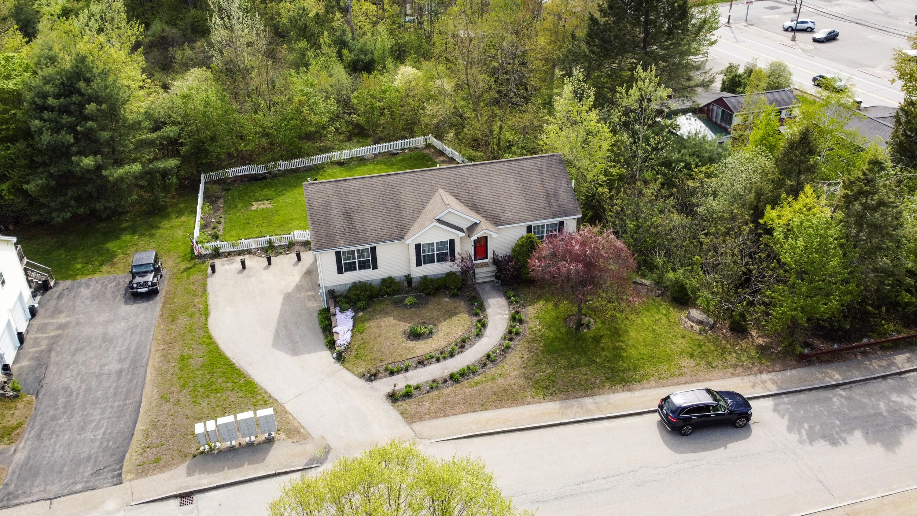 25 Ireland Drive Berwick ME 03901