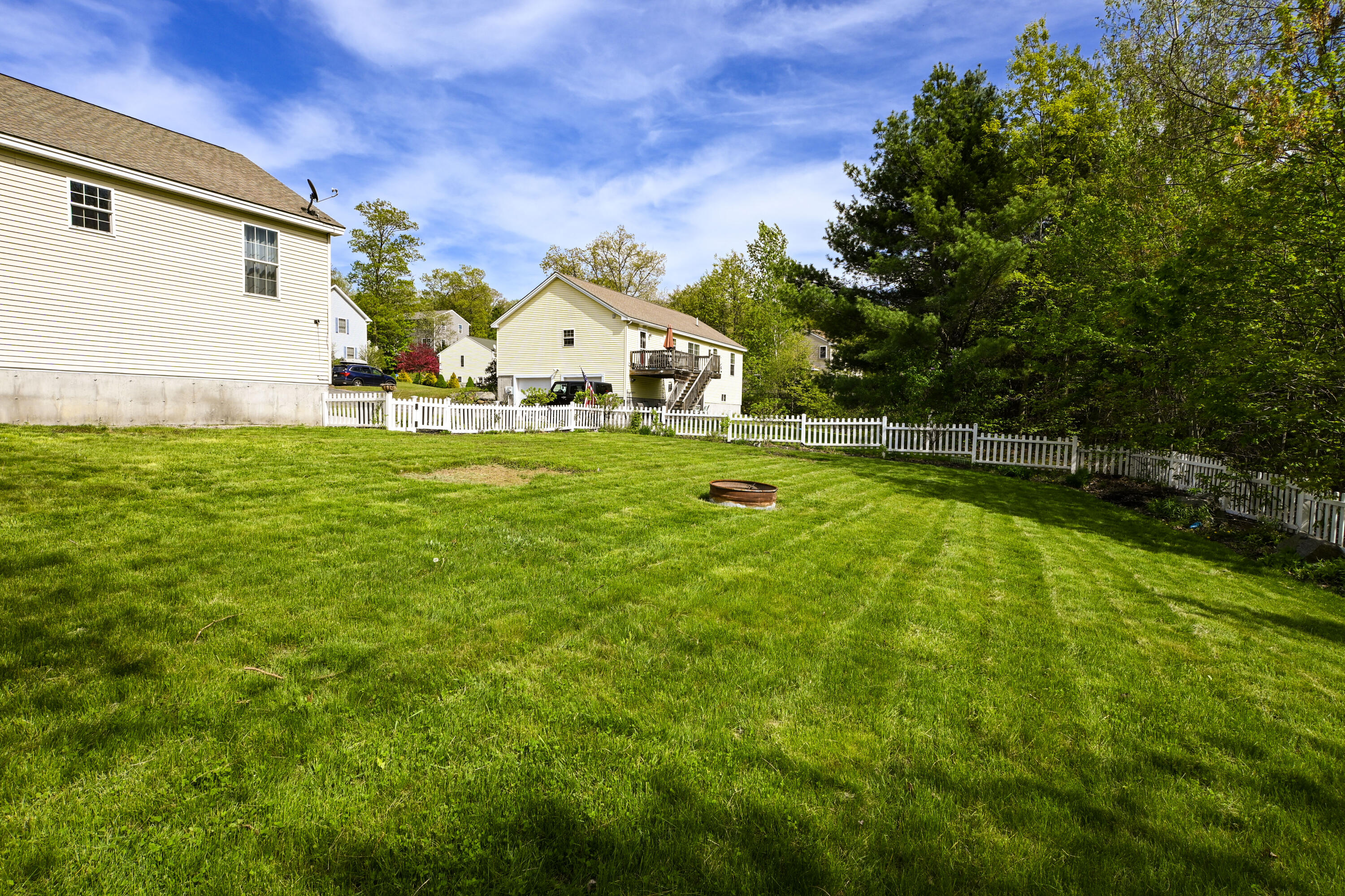 25 Ireland Drive Berwick ME 03901