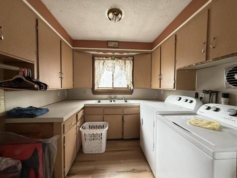 7 Bates Street Sanford ME 04073