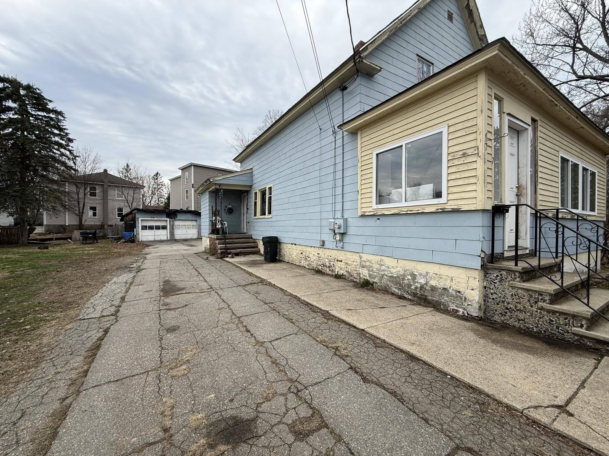 7 Bates Street Sanford ME 04073