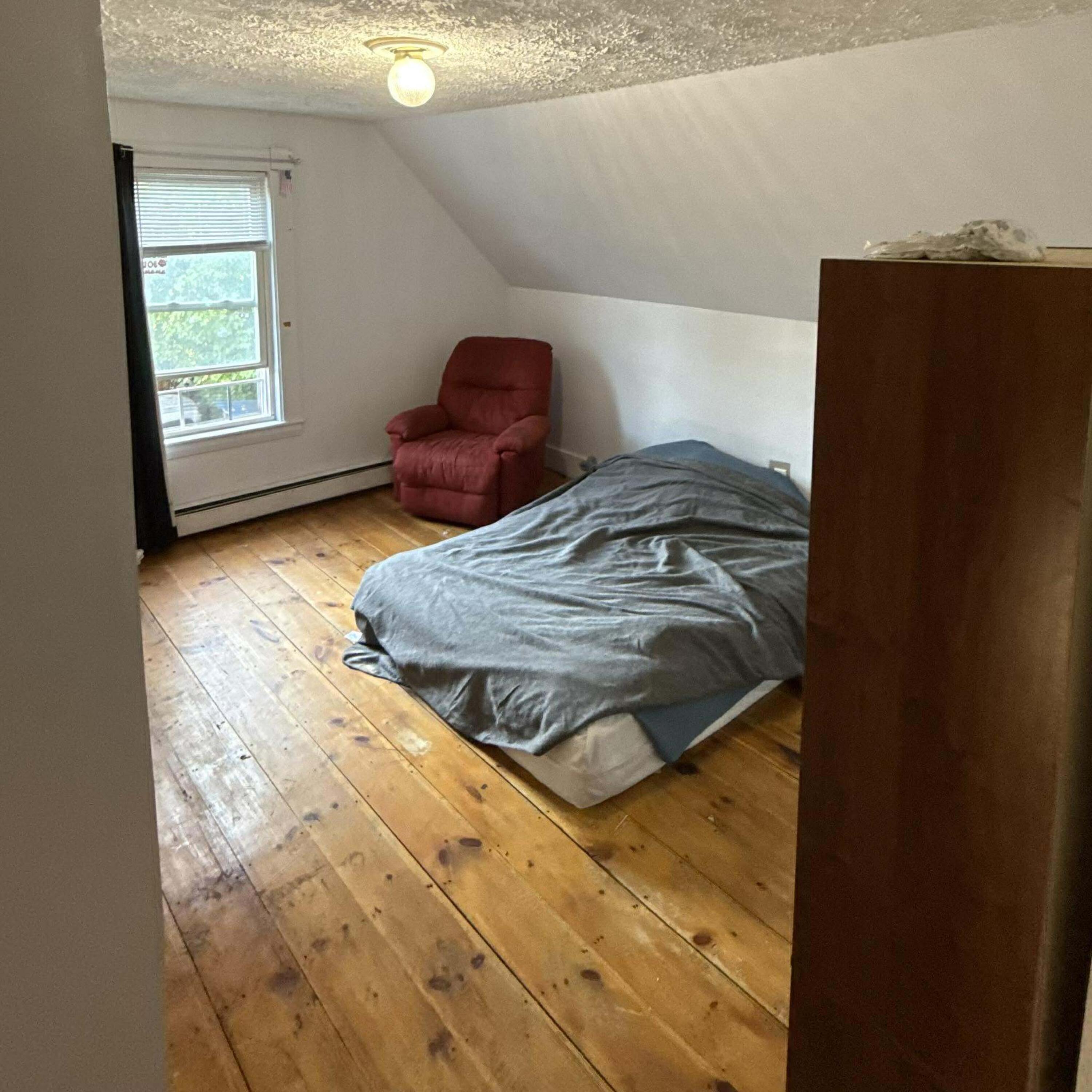 7 Bates Street Sanford ME 04073