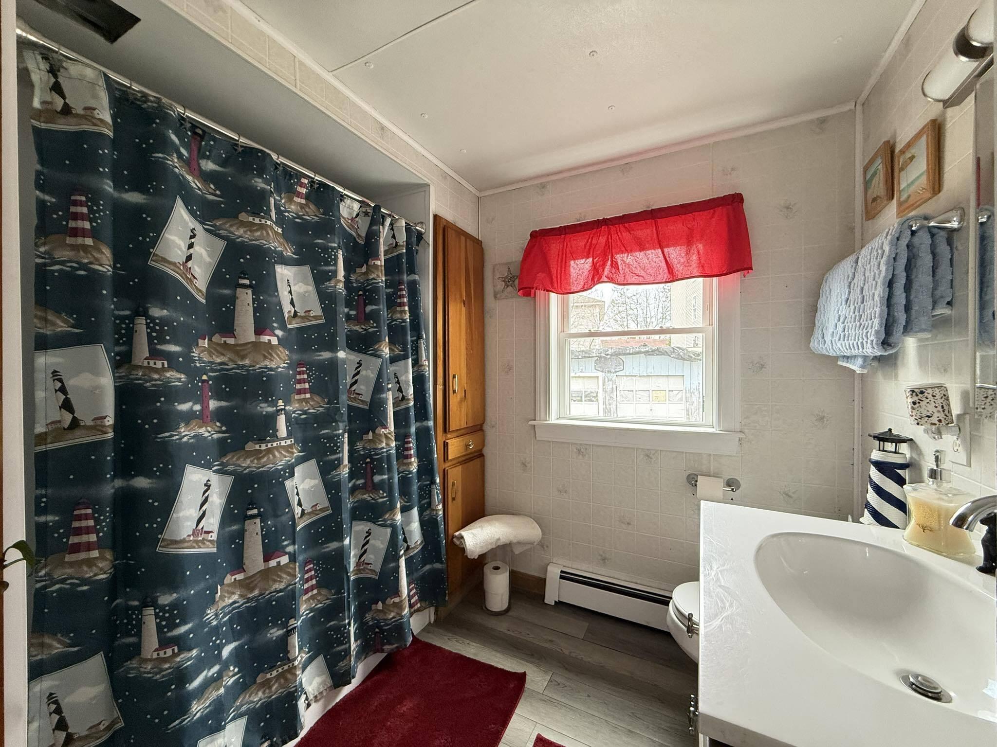 7 Bates Street Sanford ME 04073