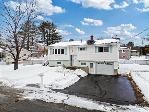 8 Treemount Drive Lewiston ME 04240