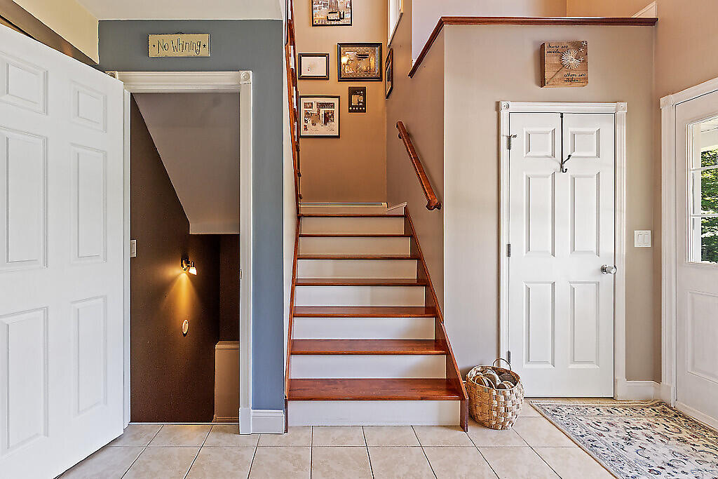 108 Libby Lane West Gardiner ME 04345