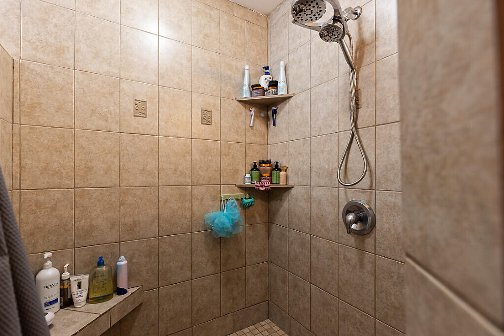 108 Libby Lane West Gardiner ME 04345