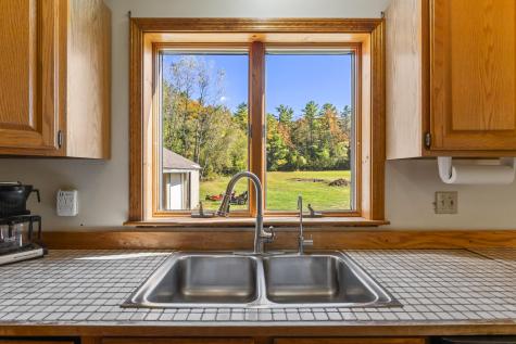 1312 Middle Road Dresden ME 04342