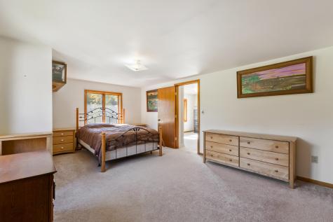 1312 Middle Road Dresden ME 04342