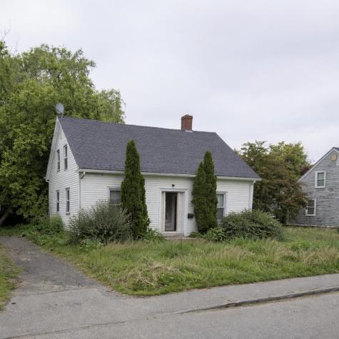 11 Pleasant Street Rockland ME 04841