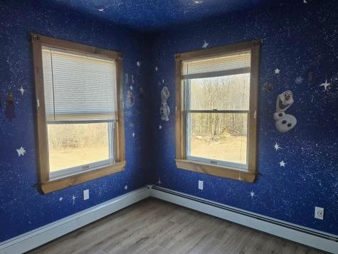 108 Maple Lane Poland ME 04274