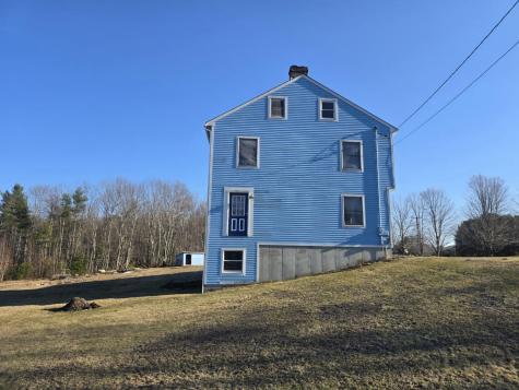 108 Maple Lane Poland ME 04274