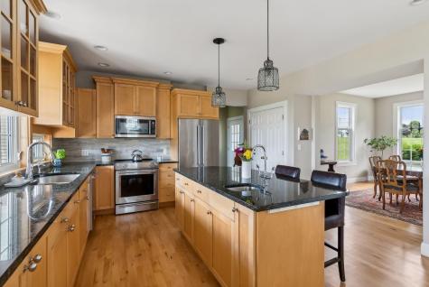 13 Wainwright Drive Cape Elizabeth ME 04107