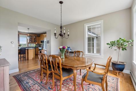 13 Wainwright Drive Cape Elizabeth ME 04107