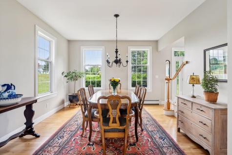 13 Wainwright Drive Cape Elizabeth ME 04107