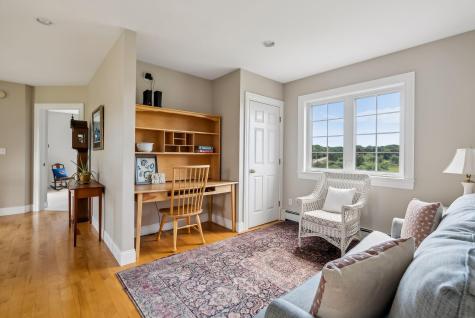 13 Wainwright Drive Cape Elizabeth ME 04107