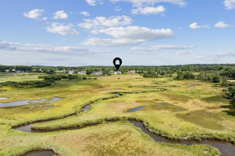 13 Wainwright Drive Cape Elizabeth ME 04107