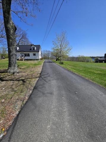 1377 Pushaw Road Glenburn ME 04401