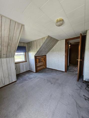 1377 Pushaw Road Glenburn ME 04401