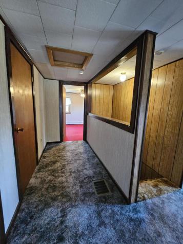 1377 Pushaw Road Glenburn ME 04401
