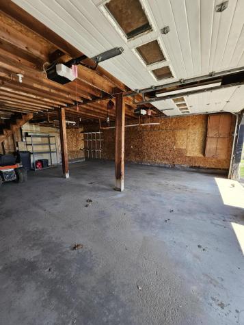1377 Pushaw Road Glenburn ME 04401