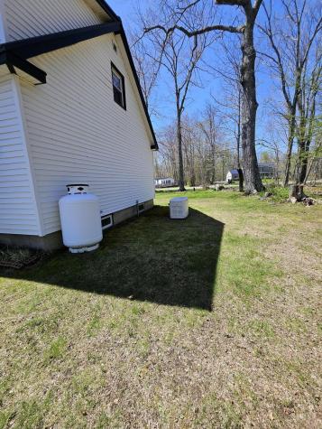 1377 Pushaw Road Glenburn ME 04401