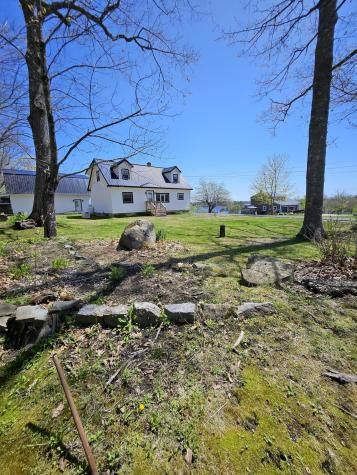 1377 Pushaw Road Glenburn ME 04401