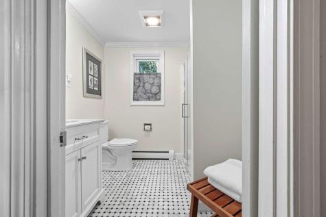 33 Reed Road Boothbay Harbor ME 04538