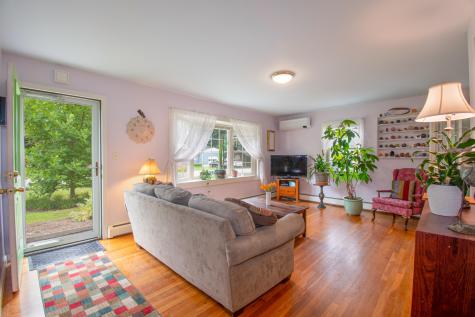 5 Pineview Street Lewiston ME 04240